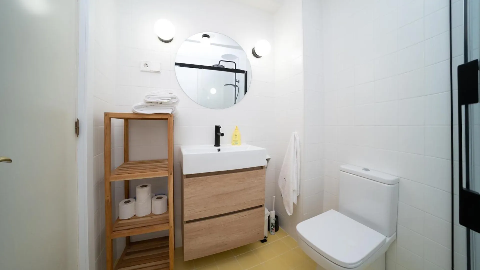 Tradicional Apartamento Central De 2 Camas Dobles Benalmádena Spanien