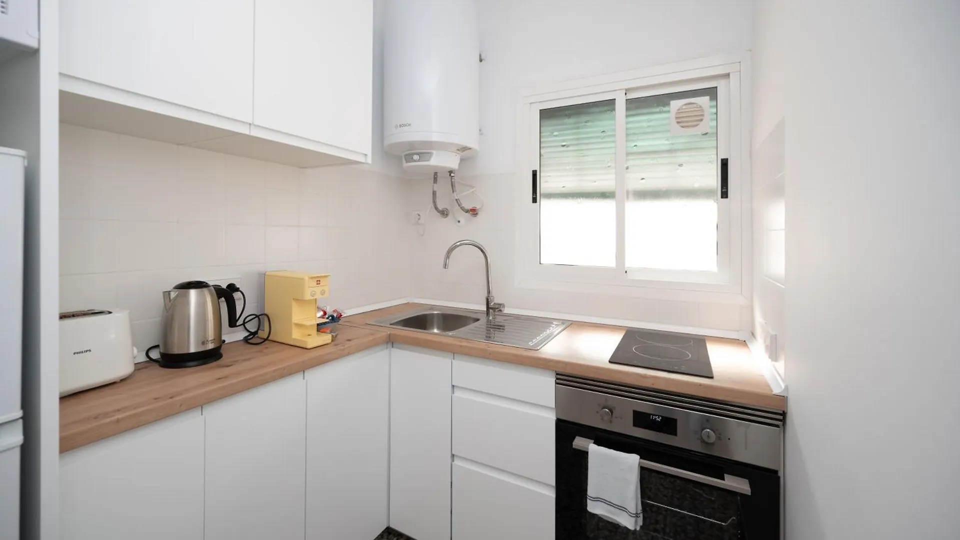 Tradicional Apartamento Central De 2 Camas Dobles Benalmádena