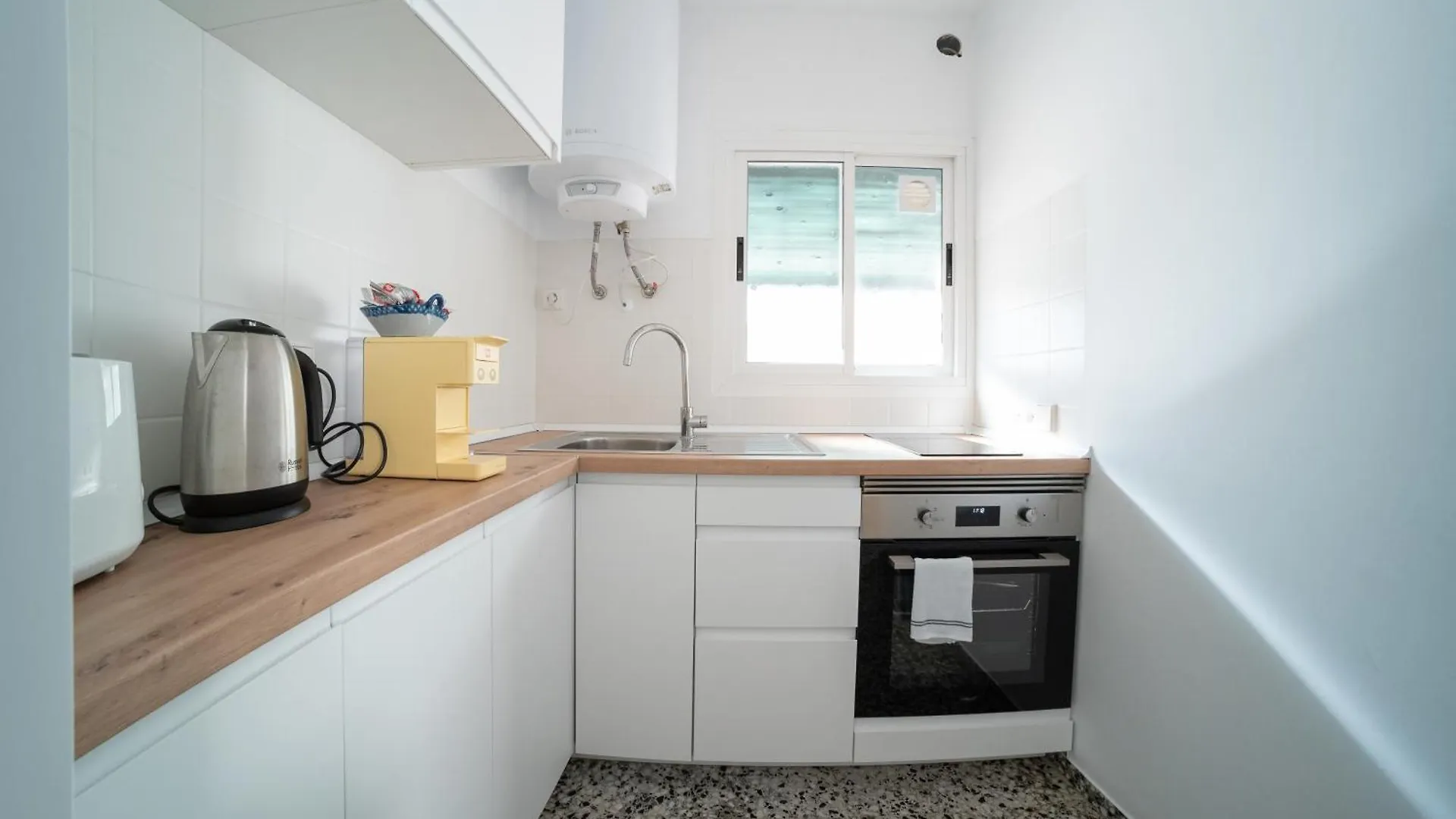 Tradicional Apartamento Central De 2 Camas Dobles Benalmádena